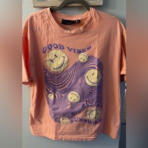 Peach “Good Vibes Sunshine” Graphic Tee